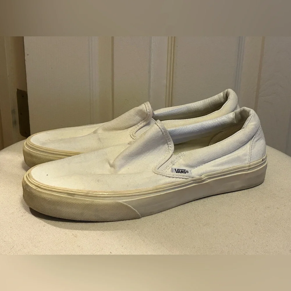 Vans White Classic Slip-On Skateboarding Skater Casual Sneaker Streetwear Shoe